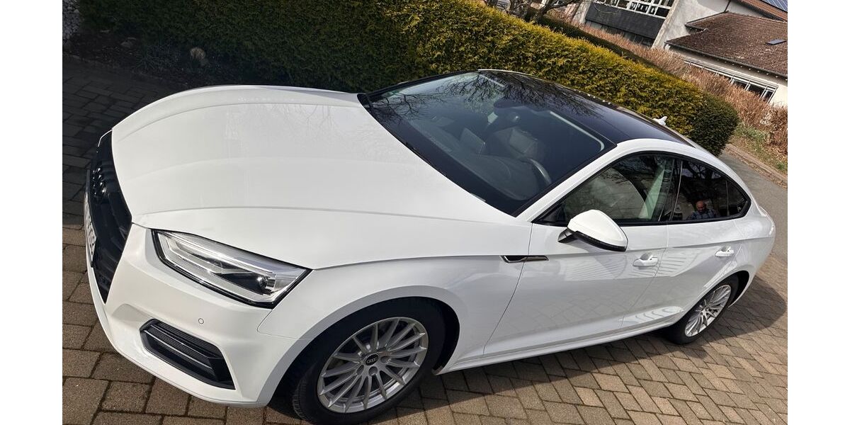 Audi A5 83.000 km 24.990 &euro; Remscheid 42897