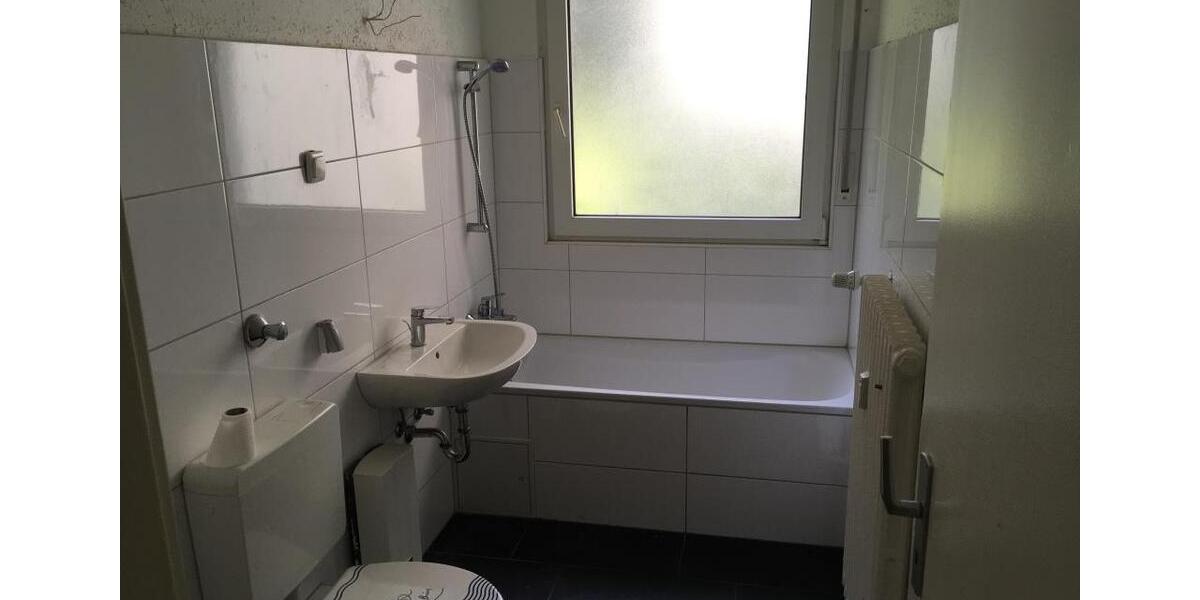 Erdgeschoßwohnung Gelsenkirchen Gelsenkirchen-Nord - 3 Zimmer, 73 m&sup2;, 459&euro; | Angebot:26147145