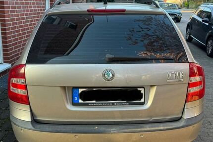 Skoda Octavia 236.000 km 700 &euro; Oberhausen 46145