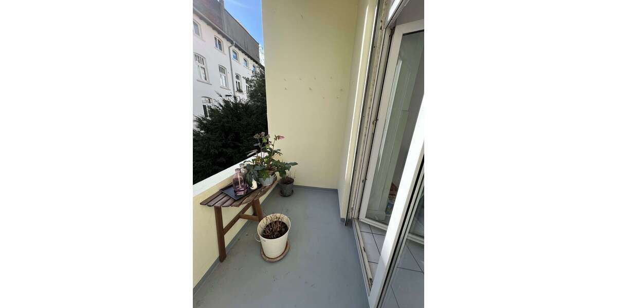 Etagenwohnung Wuppertal Elberfeld - 3 Zimmer, 100 m&sup2;, 900&euro; | Angebot:25606994