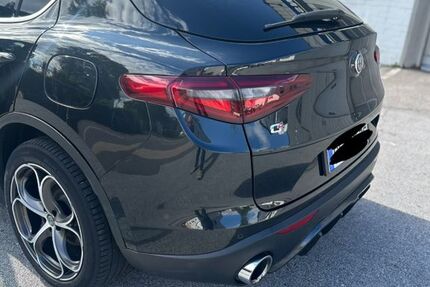 Alfa Romeo Stelvio 56.250 km 24.580 &euro; Wermelskirchen 42929