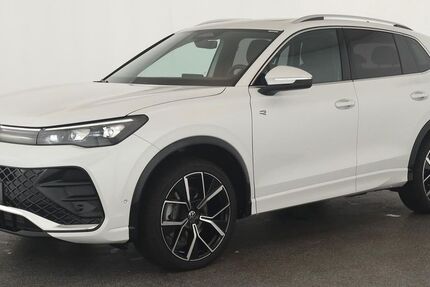 VW Tiguan 26.600 km 44.784 &euro; Düsseldorf 40233