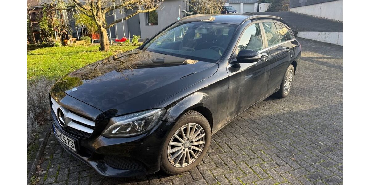 Mercedes-Benz C 200 193.000 km 11.200 &euro; Burscheid 51399
