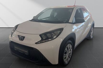 Toyota Aygo (X) 32.879 km 15.990 &euro; Mettmann 40822