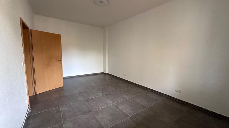 Etagenwohnung Bochum Altenbochum - 3 Zimmer, 95 m&sup2;, 1.100&euro; | Angebot:27568630