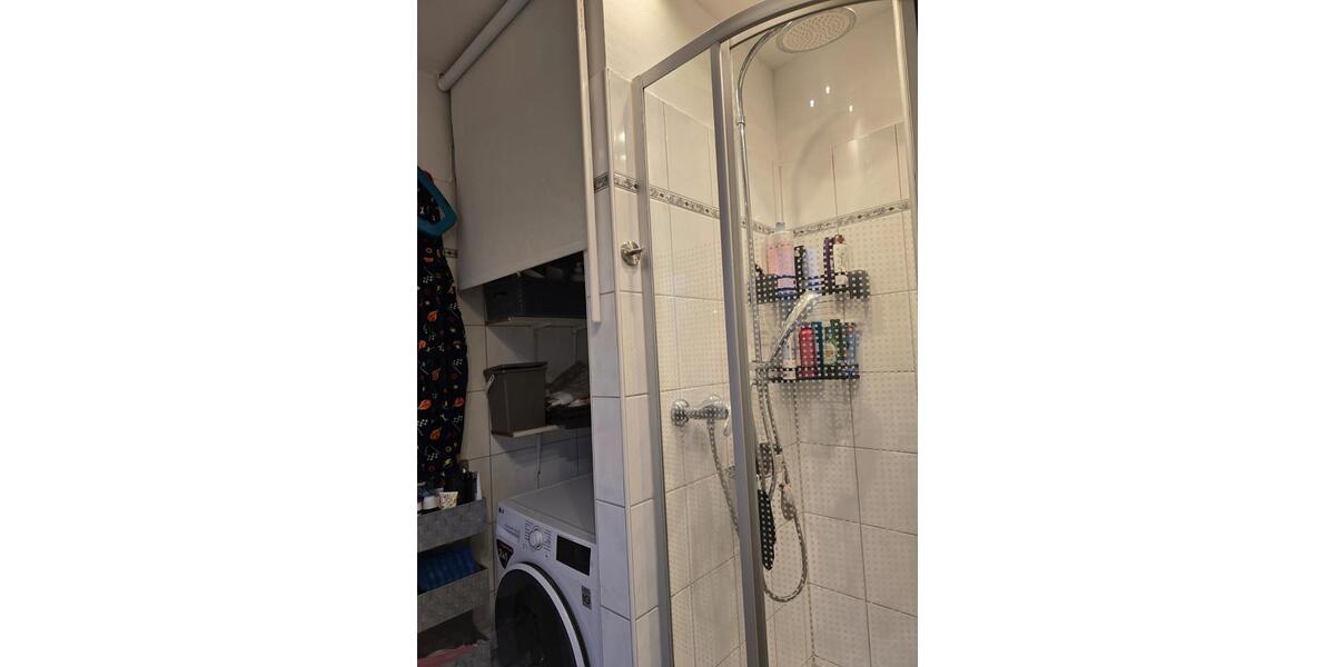 Hochparterre Wuppertal Unterbarmen - 4 Zimmer, 92 m&sup2;, 220.000&euro; | Angebot:24861487