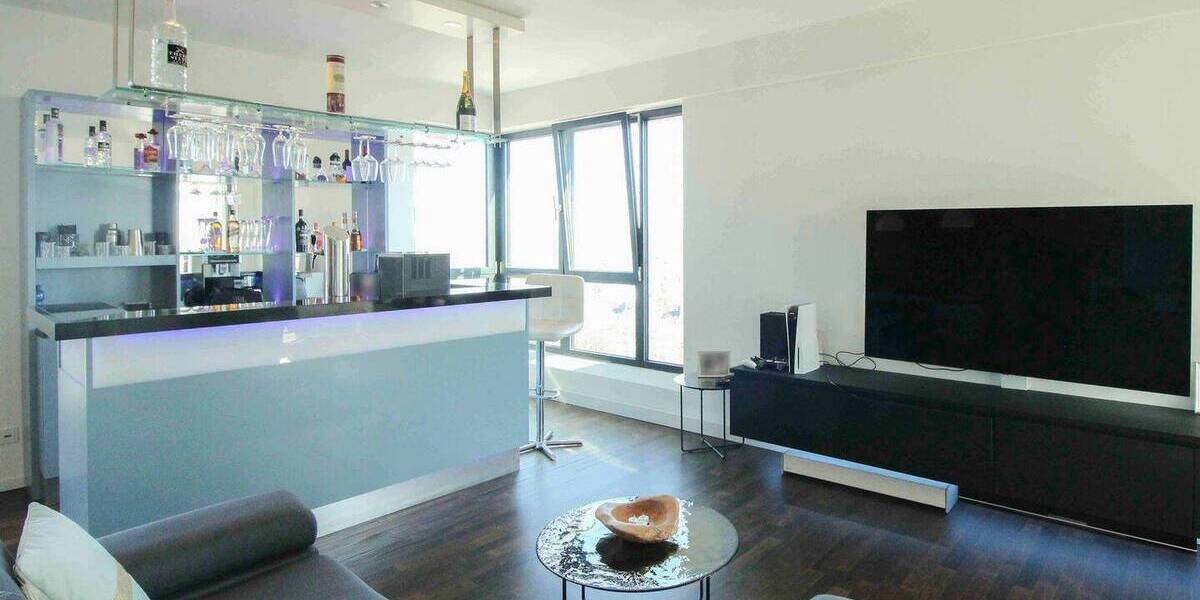 Etagenwohnung Düsseldorf Pempelfort - 2 Zimmer, 90 m&sup2;, 645.000&euro; | Angebot:26028511