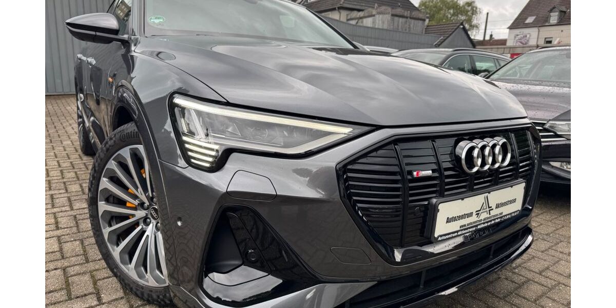 Audi e-tron 54.000 km 32.450 &euro; Mülheim / Ruhr 45473