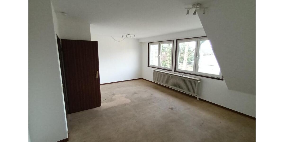 Dachgeschoßwohnung Oberhausen Alsfeld - 2.5 Zimmer, 53 m&sup2;, 300&euro; | Angebot:25047233
