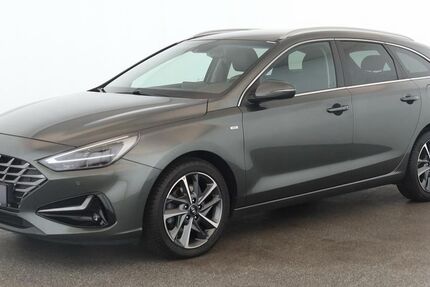 Hyundai i30 86.900 km 16.984 &euro; Neuss 41464