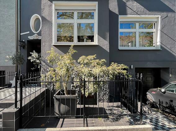 Dachgeschoßwohnung Bochum Wiemelhausen - 2.5 Zimmer, 69 m&sup2;, 897&euro; | Angebot:27572063