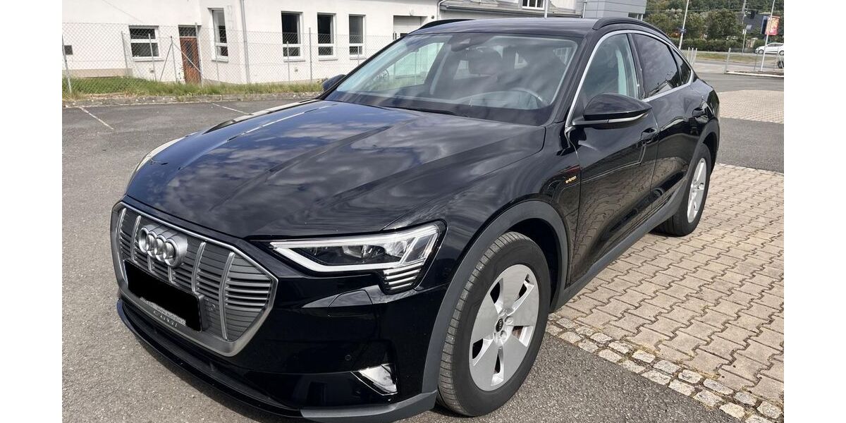 Audi e-tron 49.704 km 31.890 &euro; Hagen 58091