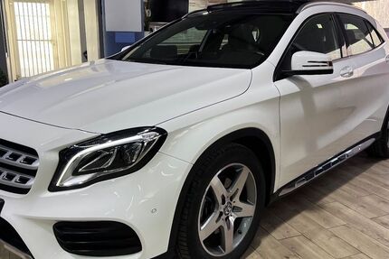 Mercedes-Benz GLA 250 51.430 km 27.450 &euro; Wuppertal 42327