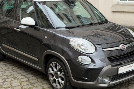 Fiat 500L 100.000 km 7.999 &euro; Mettmann Stadtwald Bahnhof 40822