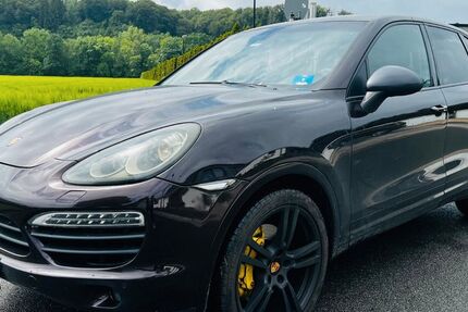 Porsche Cayenne 289.500 km 16.900 &euro; Bottrop 46242