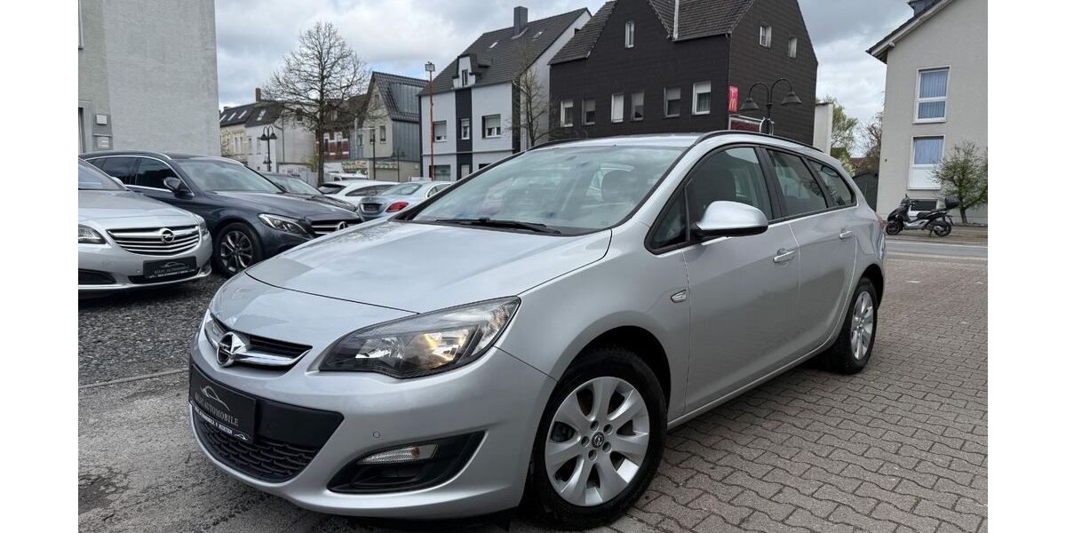 Opel Astra 82.000 km 8.697 &euro; Herten 45699