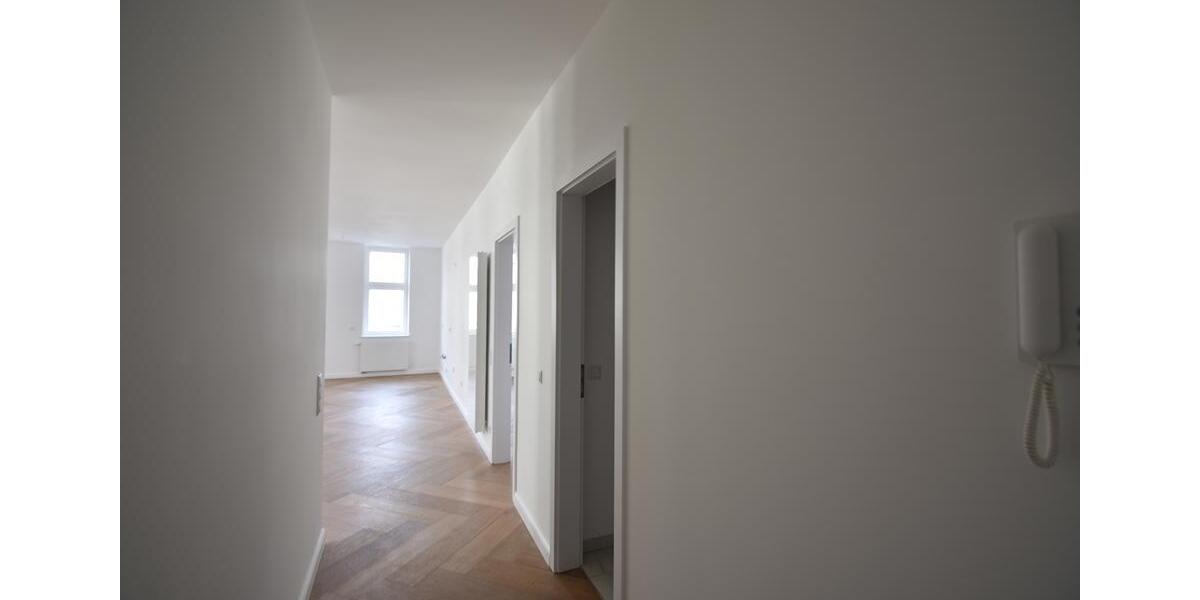 Etagenwohnung Düsseldorf Niederkassel - 2 Zimmer, 70 m&sup2;, 1.750&euro; | Angebot:25884292