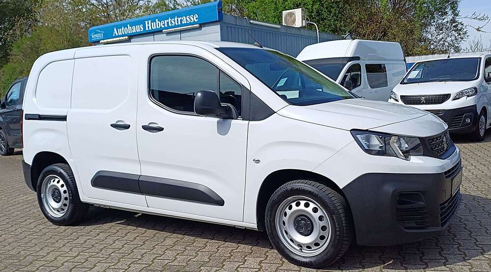 Peugeot Partner 104.000 km 10.980 &euro; Essen 45307