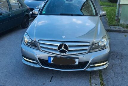Mercedes-Benz C 250 147.000 km 9.850 &euro; Wuppertal 42287