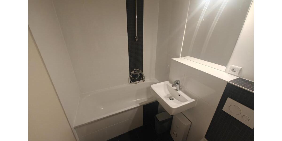 Etagenwohnung Düsseldorf Stadtbezirk 3 - 1 Zimmer, 30 m&sup2;, 550&euro; | Angebot:24749086