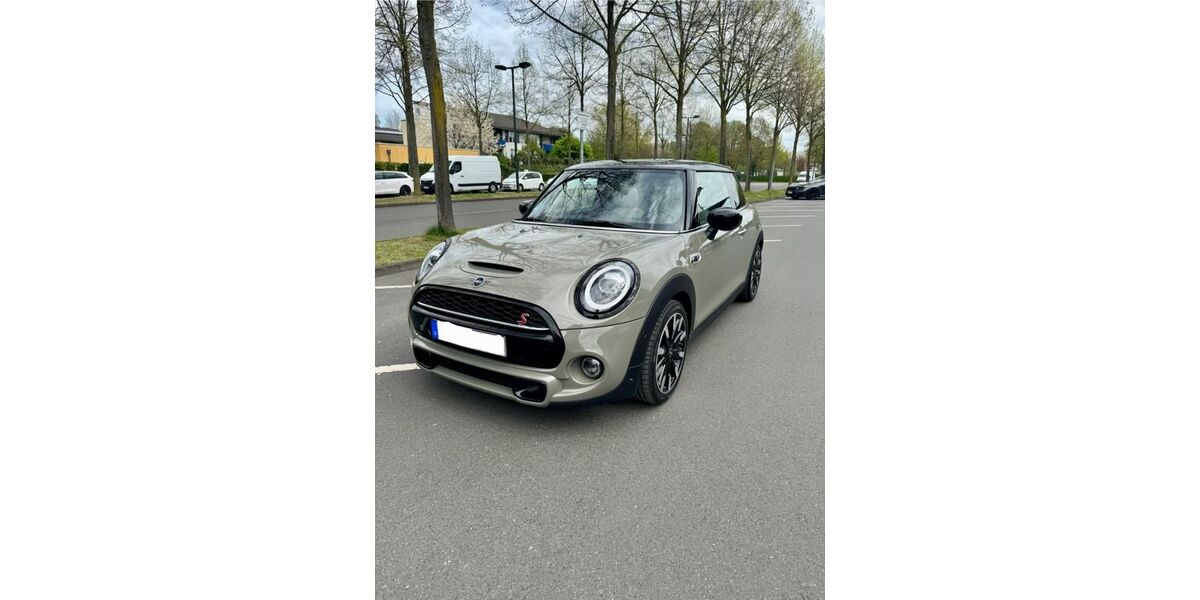 Mini Cooper S 21.685 km 25.549 &euro; Düsseldorf 40239