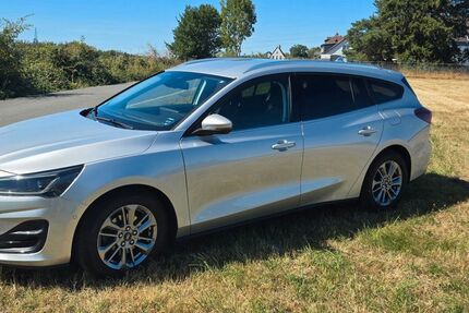 Ford Focus 61.000 km 15.999 &euro; Schwelm 58332